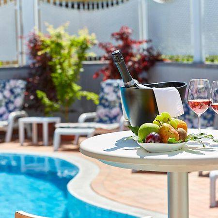 Attico Open Space - Piscina A 400 Mt Desenzano del Garda Ngoại thất bức ảnh